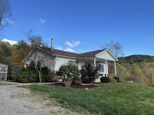 43772 Carbon Hill Buchtel Rd, Nelsonville, OH 45764