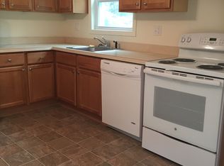 33 Atherton Rd #TOWNHOUSE, Foxboro, MA 02035