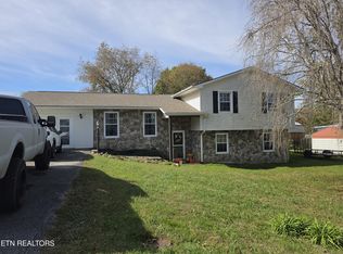 140 Harrow Rd, Harrogate, TN 37752