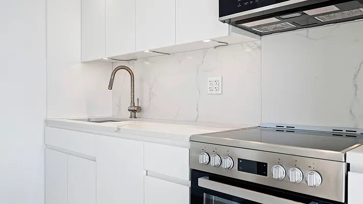 Rented by Nooklyn NYC LLC | media 35