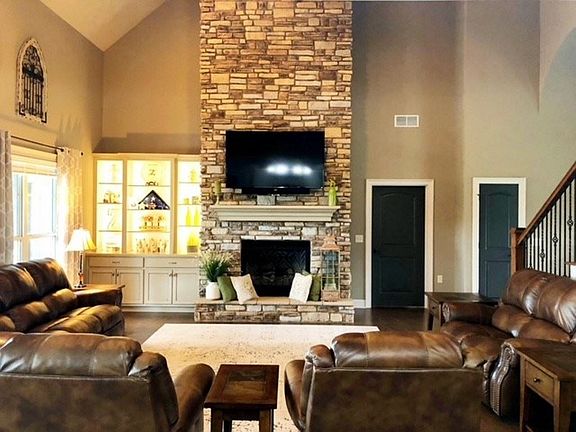5th image of 4620 Fairvue Farm Blvd