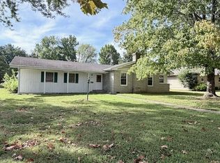 2143 S Brighton Drive, Springfield, MO 65804
