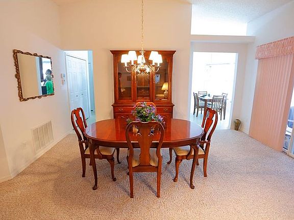5th image of 5050 Desoto Way