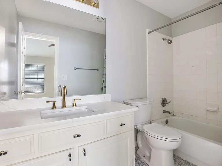4804 Appleridge Dr — Photo 35