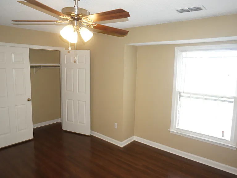 6525 Castle Creek Ln — Photo 17