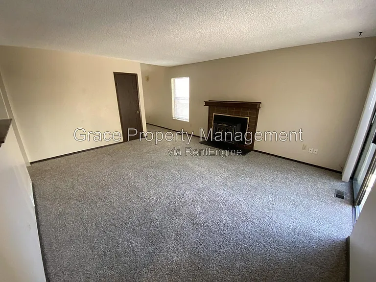 11785 Sherman St — Photo 4