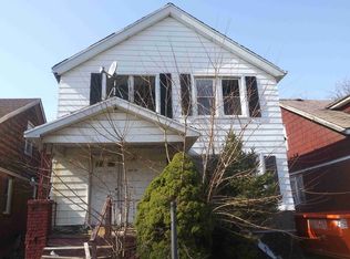 12755 Flanders St, Detroit, MI 48205