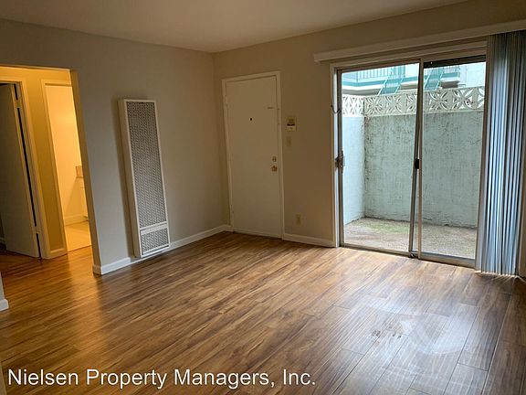 4th image of 2712 O St APT 06