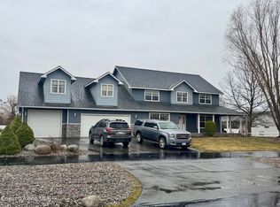 2379 W Evening Star Rd, Post Falls, ID 83854