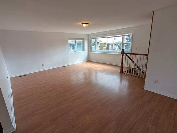 5th image of 750 Castello Ave