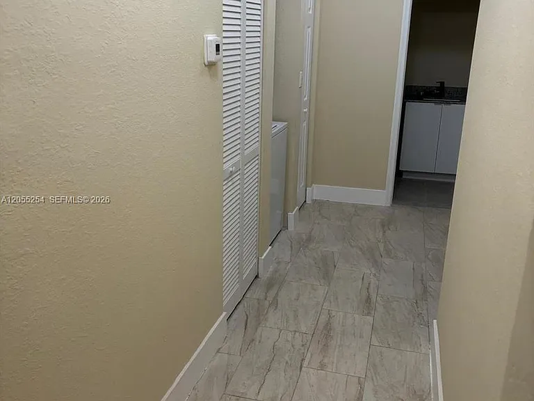 1568 SE 26th St #204 — Photo 17