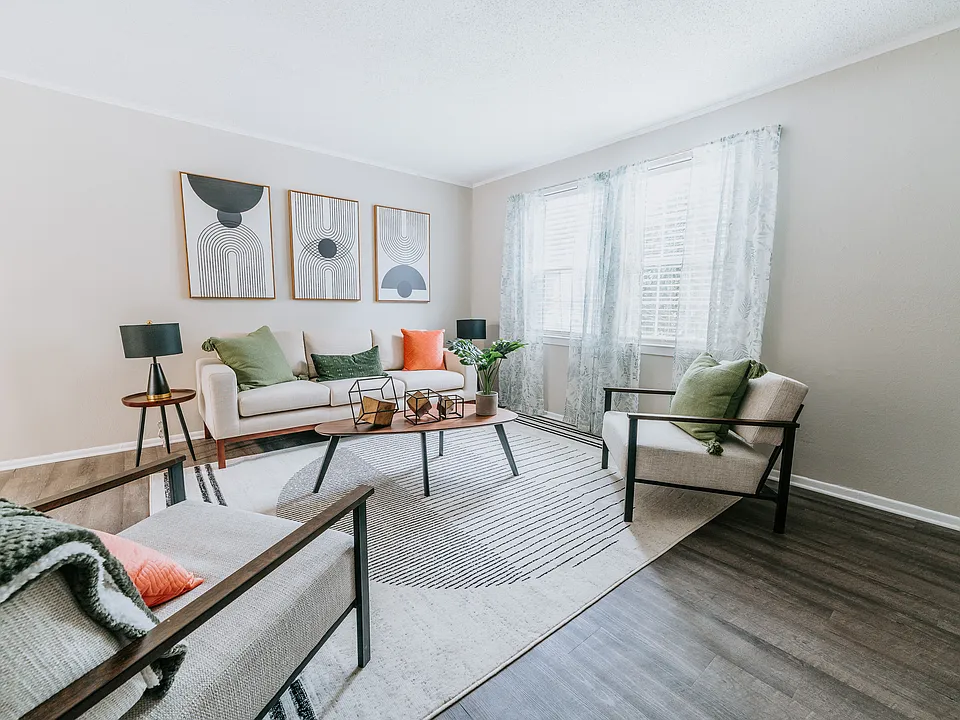 Midtown Oaks Townhomes