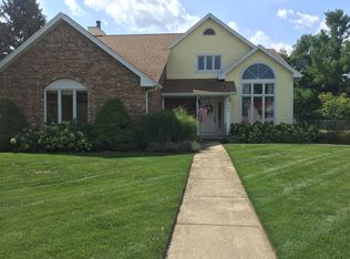 643 Earliglow Ln, Haslett, MI 48840