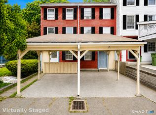 27 Rising Trail Ct, Middletown, CT 06457