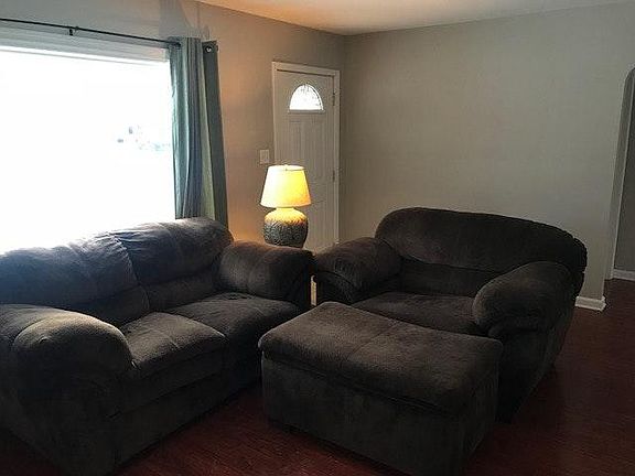 3rd image of 2734 9th St