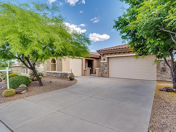 4th image of 3321 W Summit Walk Dr