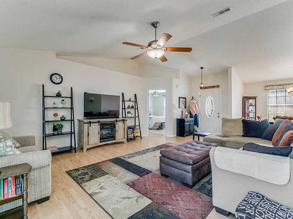 5th image of 5872 Quietwood Dr