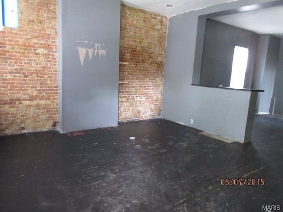 2nd image of 1912 E Warne Ave