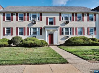 949 Front St, Plainfield, NJ 07062