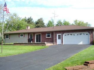 11751 Lake Rd, Wisconsin Rapids, WI 54494