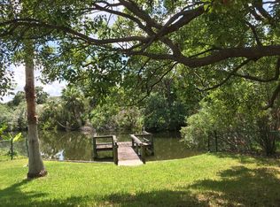 725 N Tropical Trl, Merritt Island, FL 32953