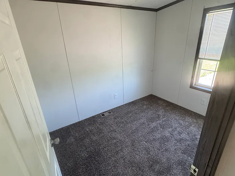 1074B Horseback Rd #1 — Photo 7
