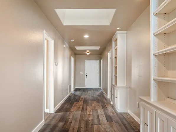 1314 10th St, Manhattan Beach, CA 90266