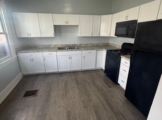 1509 N Salina St #1, Syracuse, NY 13208