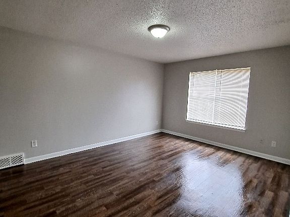 4th image of 3325 Cristil St