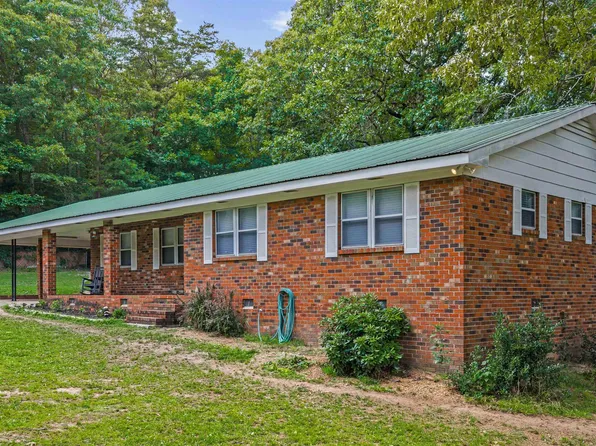 72 Red Oak Dr, Valley Head, AL 35989