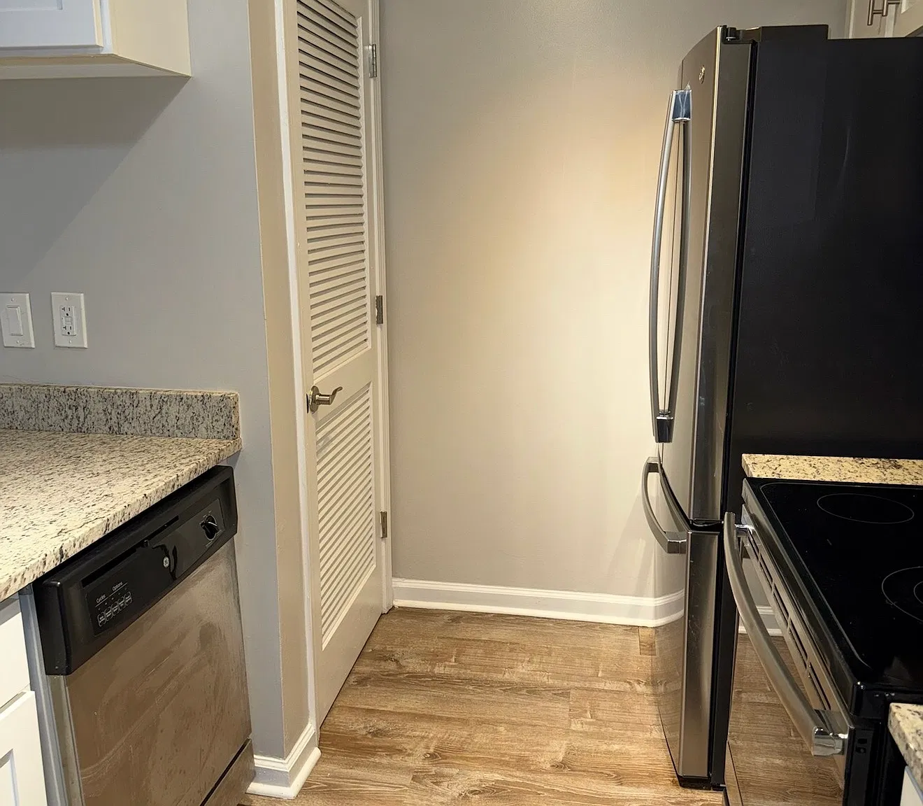 1 bed, 688 sqft, $1,700 — Photo 2