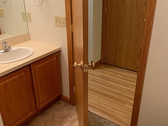 4th image of 2409 Palermo Cir