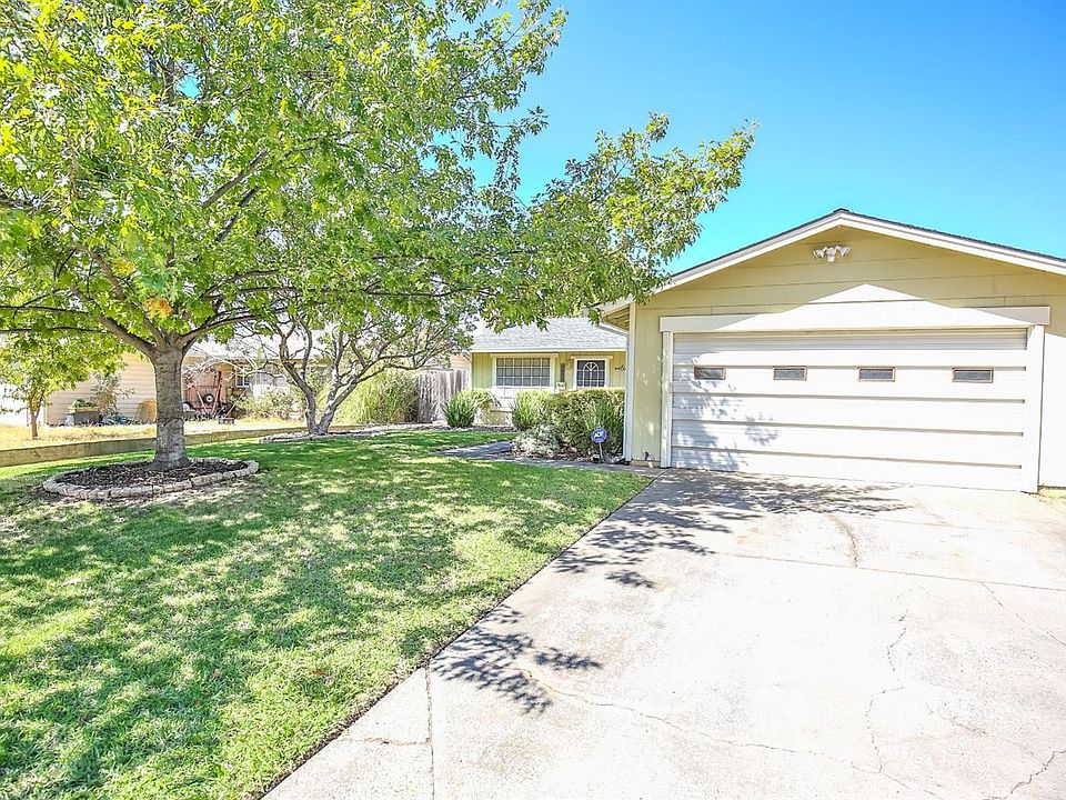 1st image of 6829 Speckle Way