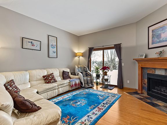 4th image of 4453 Thornwood Ct