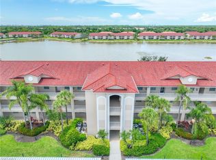 2730 Cypress Trace Cir APT 2815, Naples, FL 34119