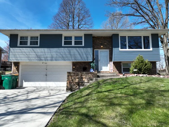 7446 Wilson Pl, Merrillville, IN 46410