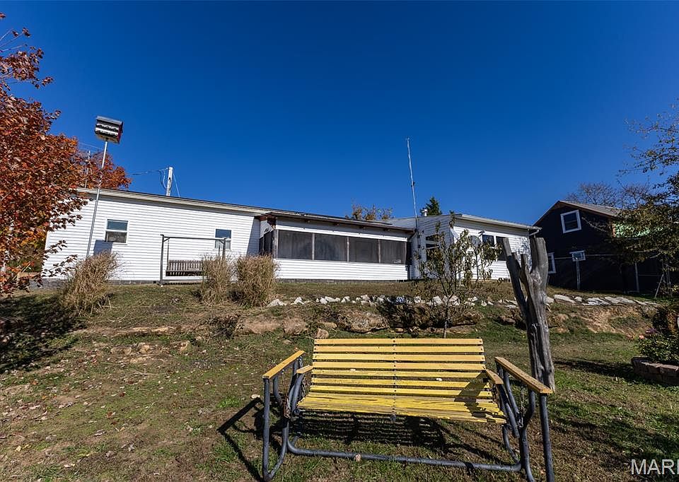 1st image of 14607 Rock Cliff Dr