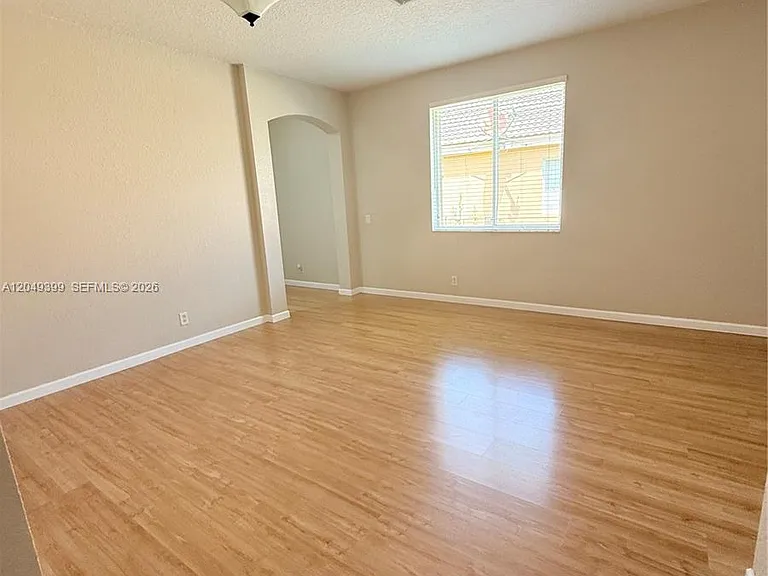 899 Phoenix Way — Photo 19