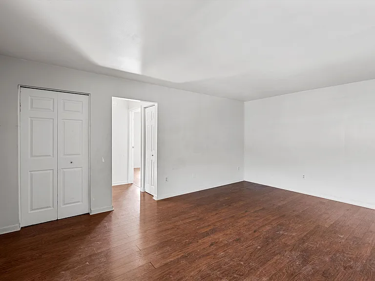 1 Stoneybrook Rd — Photo 16