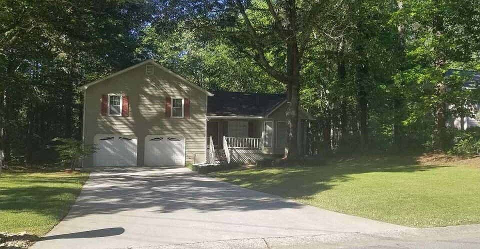 1st image of 184 Cedar Creek Dr