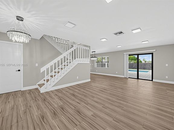 5th image of 15131 SW 94th Ter
