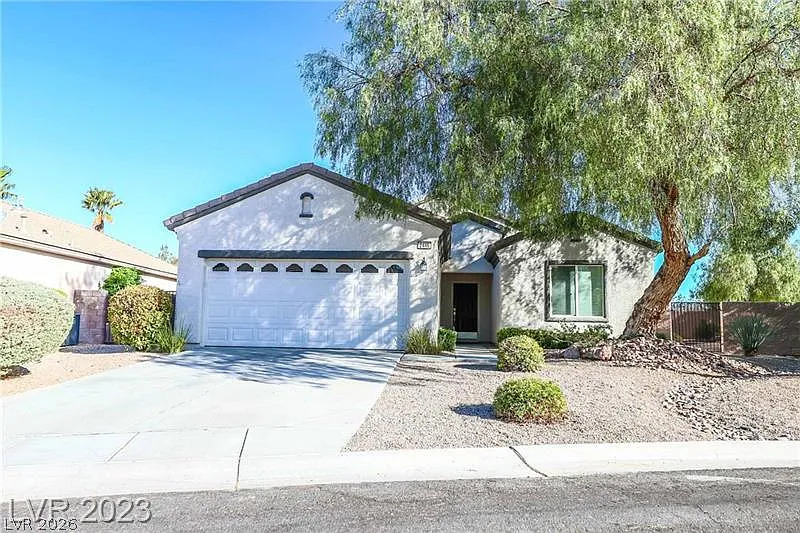 2 bed, 2.0 bath, 1596 sqft, $2,275 — Photo 3