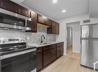 2054 Kappel Dr, Saint Louis, MO 63136