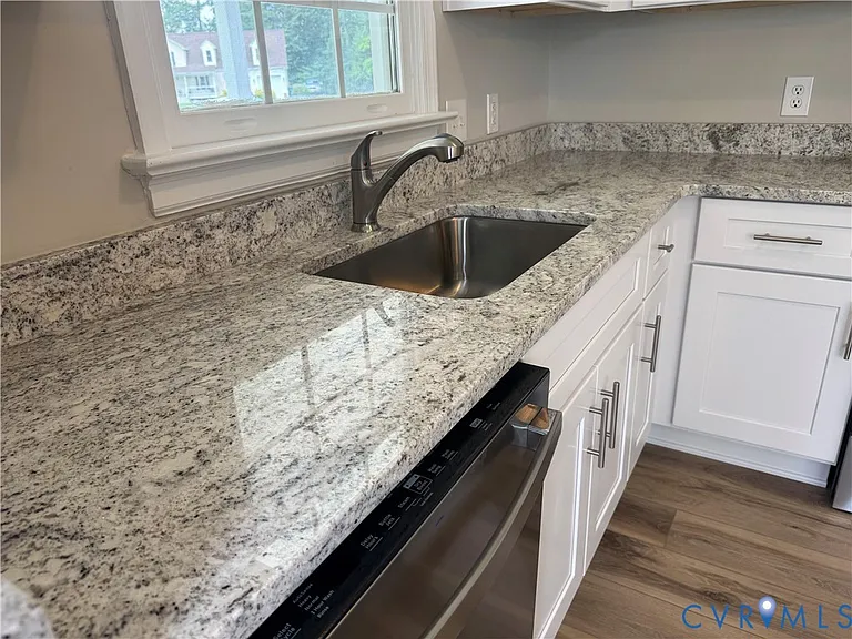 2417 Ramsey Ct — Photo 5