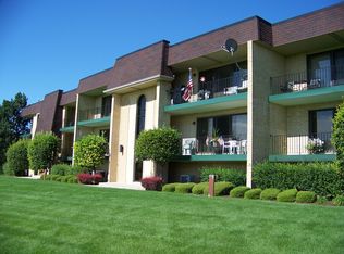 15703 Sunset Ridge Ct #2S, Orland Park, IL 60462