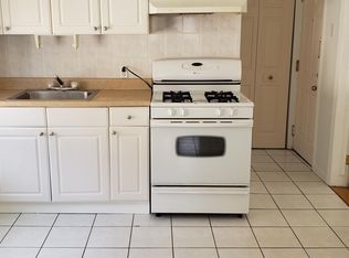 308 E Price St APT 2, Linden, NJ 07036