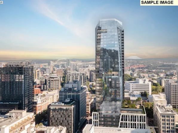 550 SW 10th Ave #2404, Portland, OR 97205