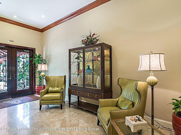2nd image of 651 Okeechobee Blvd APT 609