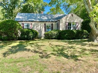 56 Brookside Cir, Springfield, MA 01129