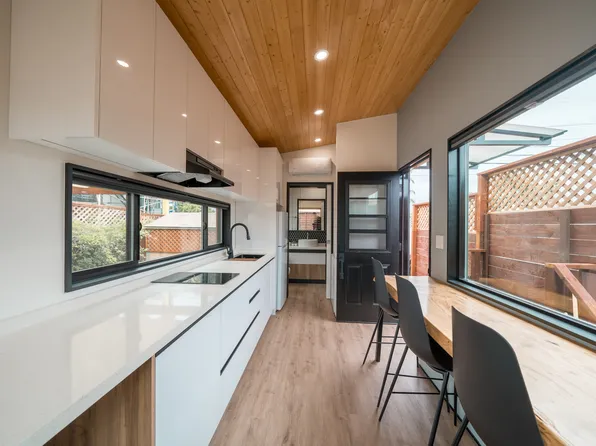 3330 Nile St #B, San Diego, CA 92104